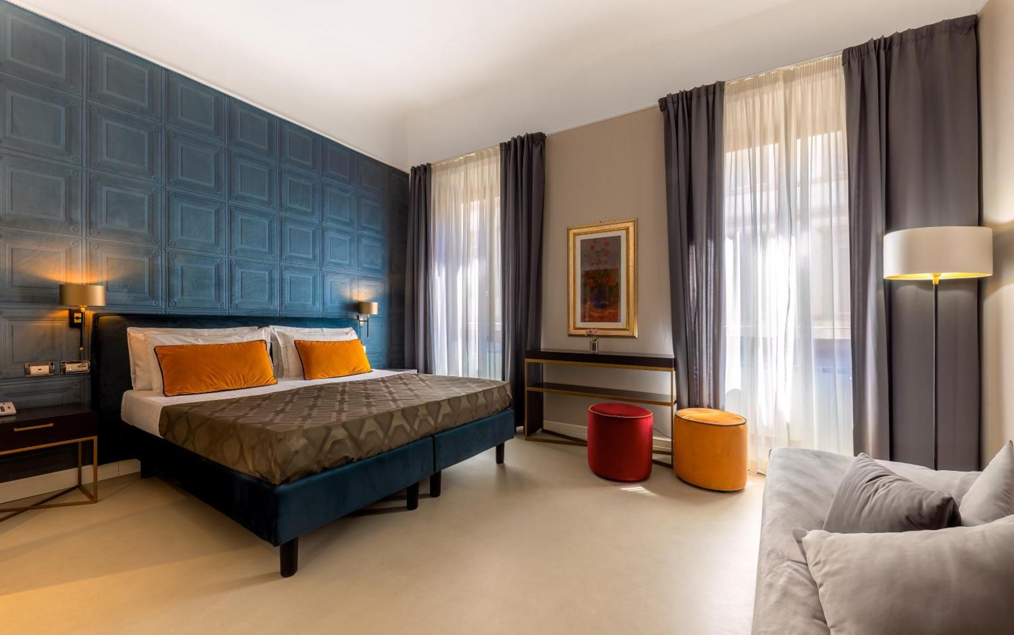 Maxim Axial Hotel 3*